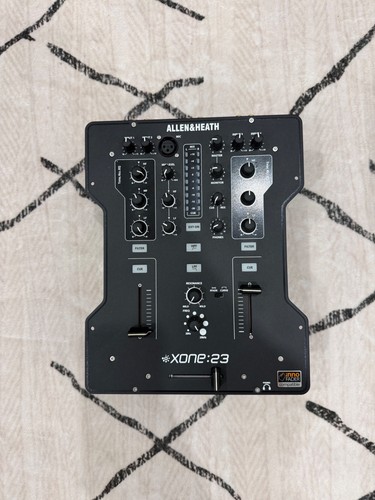 Allen heath xone 23 - &,