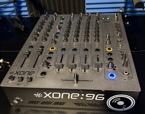 Allen heath xone 96 6 - allen,