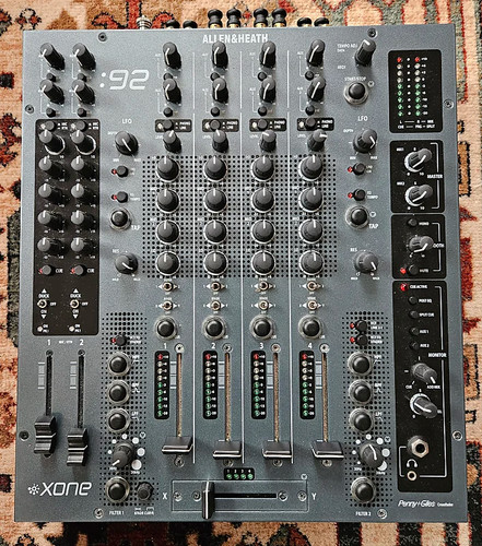 Allen heath xone 92 - allen,